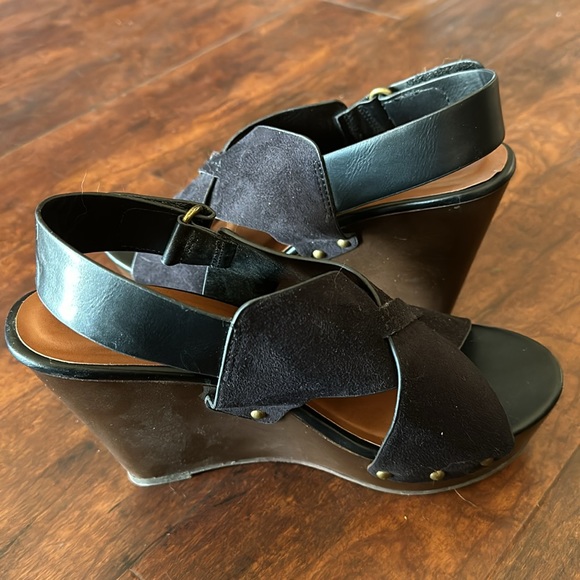 Unr8ed Black Wedges - Picture 3 of 4